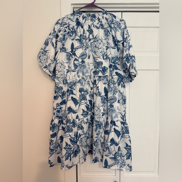 THML Blue and White Floral Dress - Picture 2 of 8